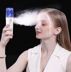 USB Rechargeable Nano-Mist Facial Moisturizer & Power Bank – Portable Beauty Apparatus